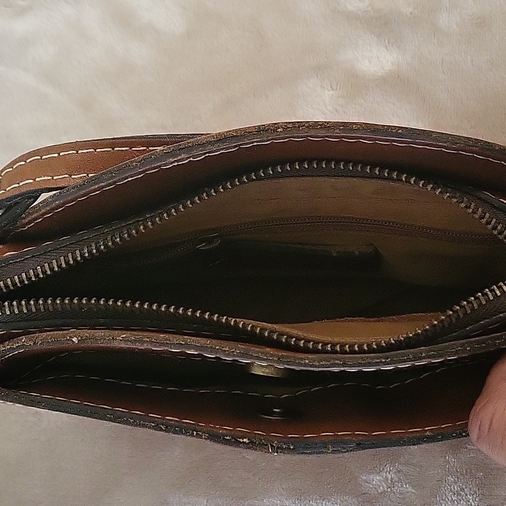 Patricia Nash Chania Crossbody Bag - Picture 5 of 10